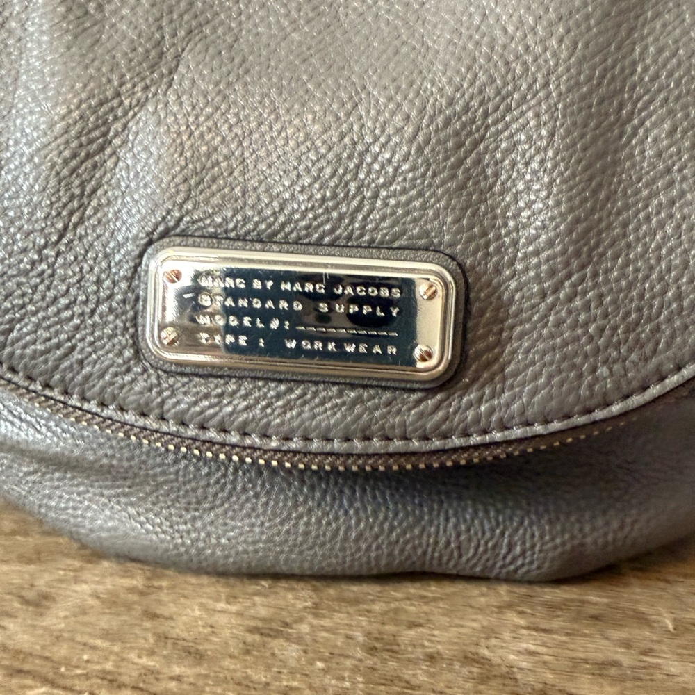 Marc By Marc Jacobs Classic Q Natasha Leather Crossbody Bag - Picture 7 of 12